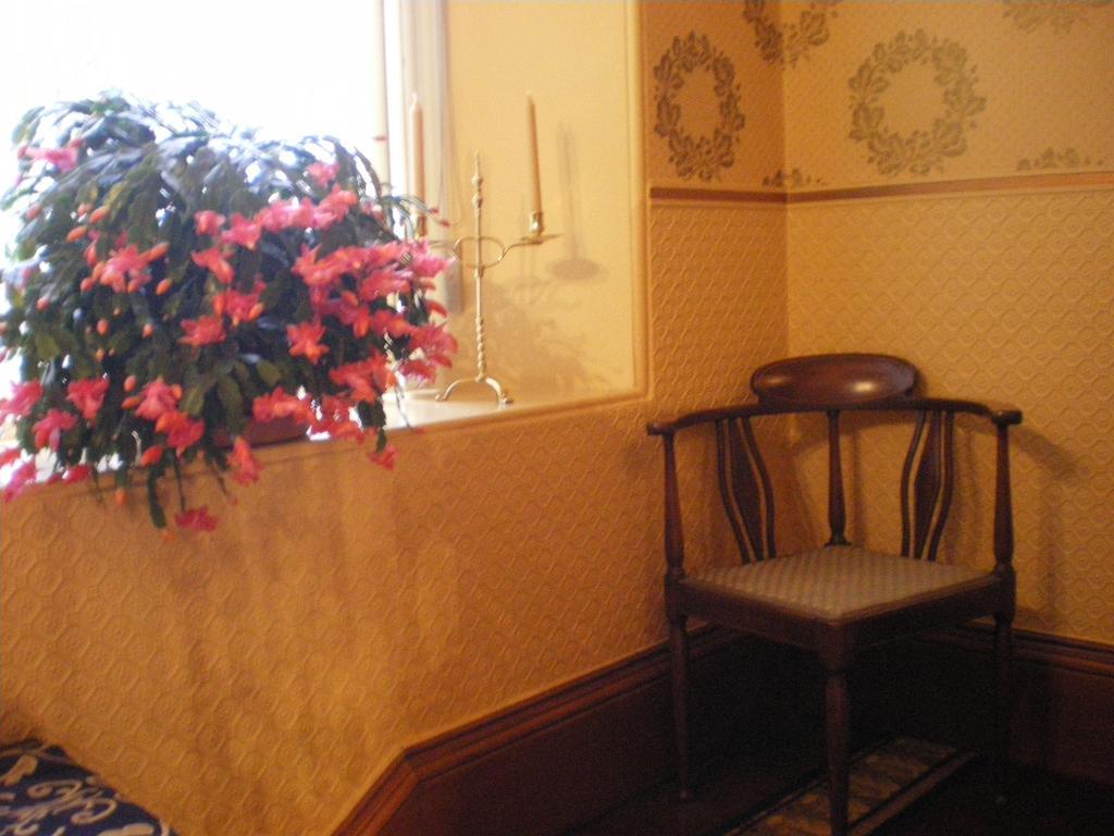 Langley Bank Guest House Ayr Exteriör bild